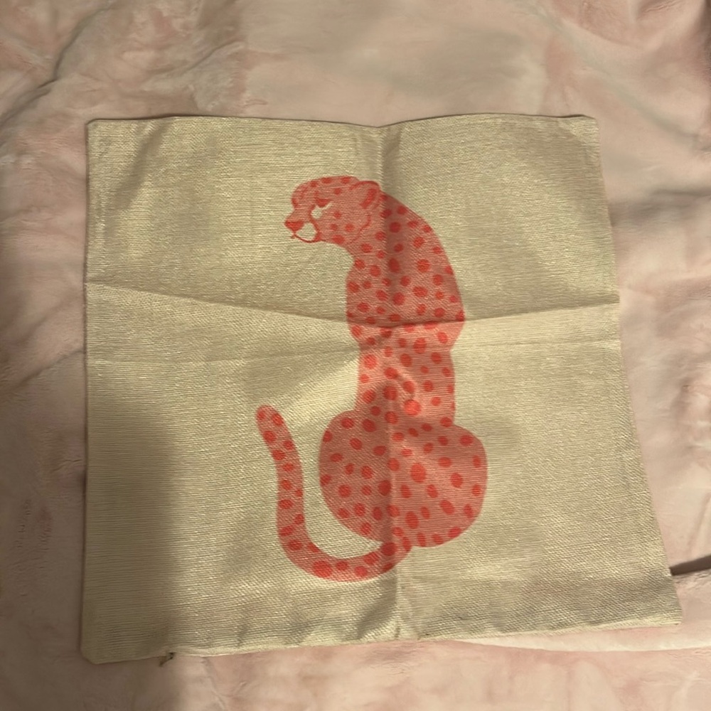 Cheetah Pillow Cover